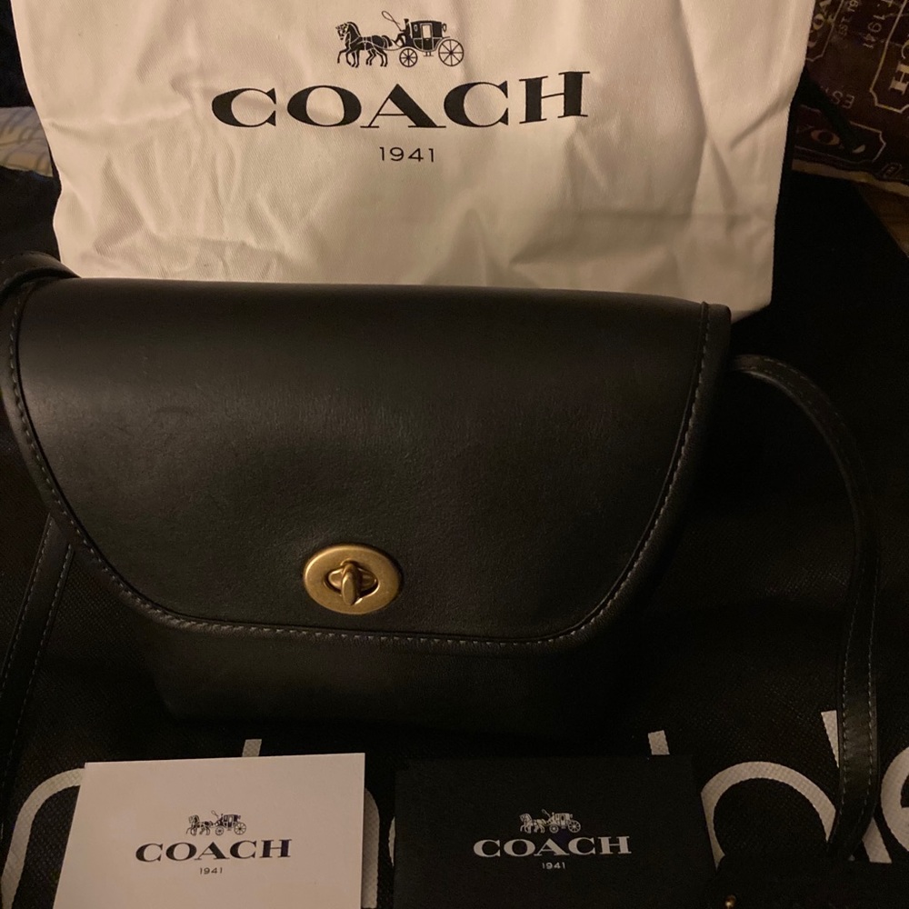 Authentic Coach TurnLock Bag